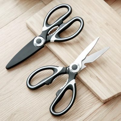 ⁦Multi-functional Stainless Steel Kitchen Scissor 20.5*9*3cm 112g⁩ - الصورة ⁦4⁩