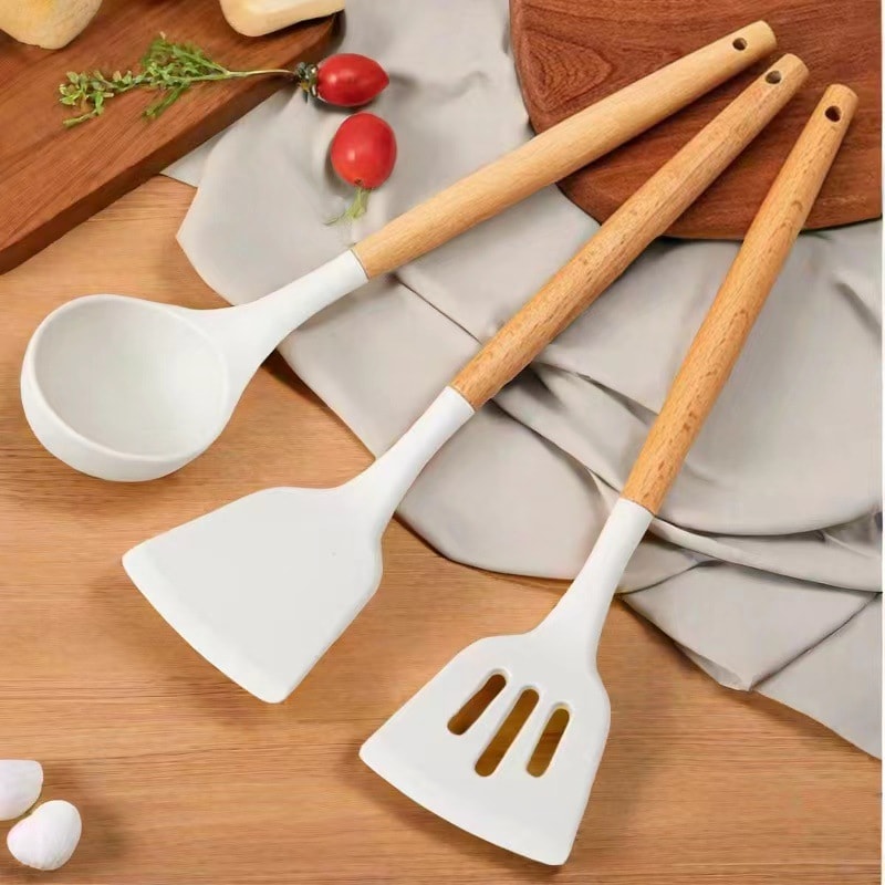 6202601001477_1 Silicone Cooking Spatula and Soup Ladle with Wooden Handle 3pcs Set - White - Image 1